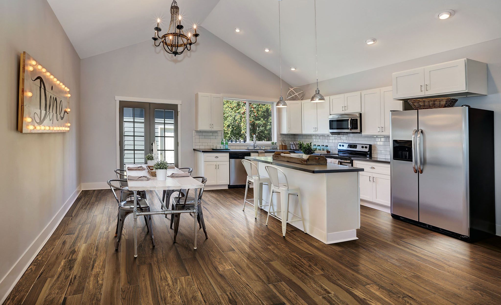 LUSTRE_7_G | Tile Center