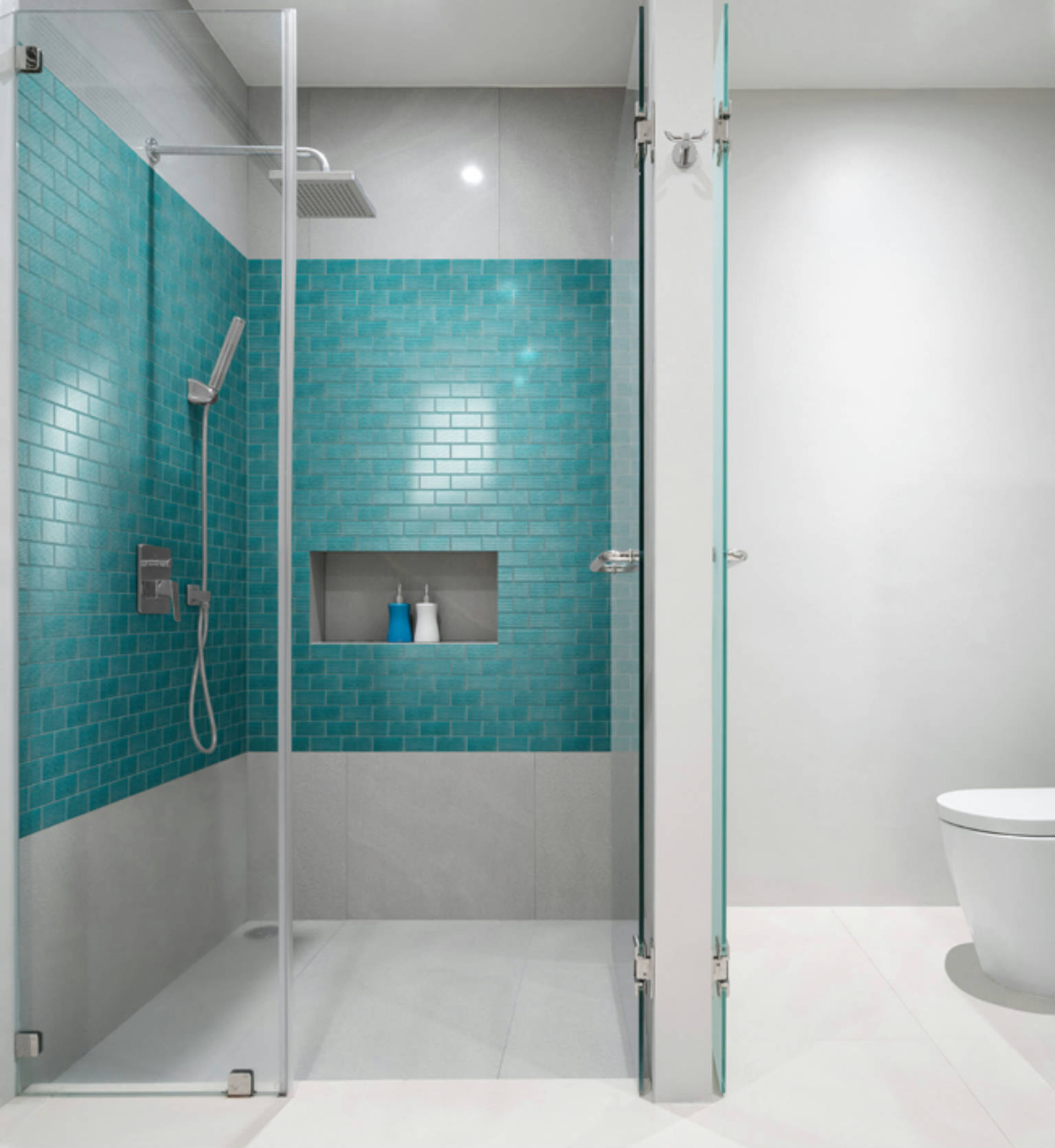 Linear aqua Glass | Tile Center